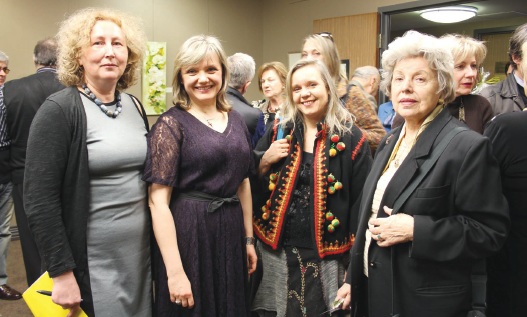Зліва направо: Галина Костюк, Марія Антонів, Роксоляна Підгайна, д-р Марта Трофименко
