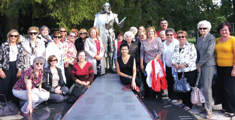 OYK Toronto members and guests at statue of William Shakespeare, Stratford, Ontario