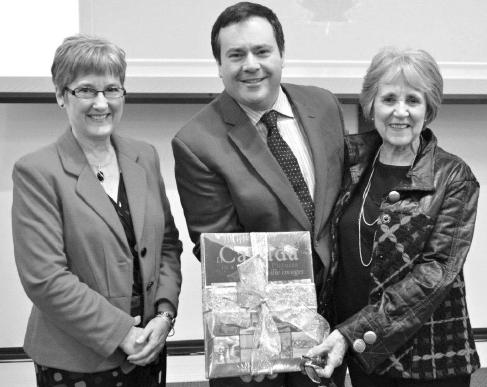 L. to R.: Vera Yuzyk, Hon. Jason Kenney, Canada’s Minister of Citizenship, Immigration and Multiculturalism, Bridget Foster, the 2012 Paul Yuzyk Award recipient